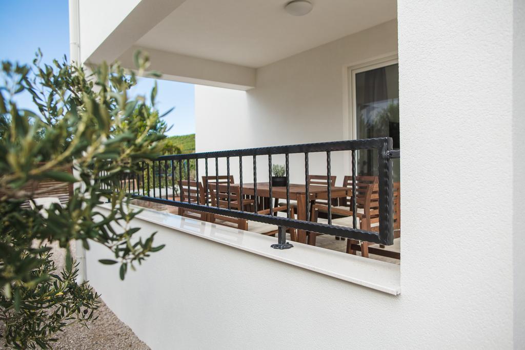 Olive Tree Apartments Βόντιτσε Εξωτερικό φωτογραφία